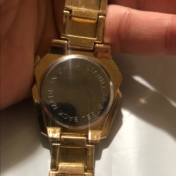 Gold Men's Watch - Picture 5 of 7